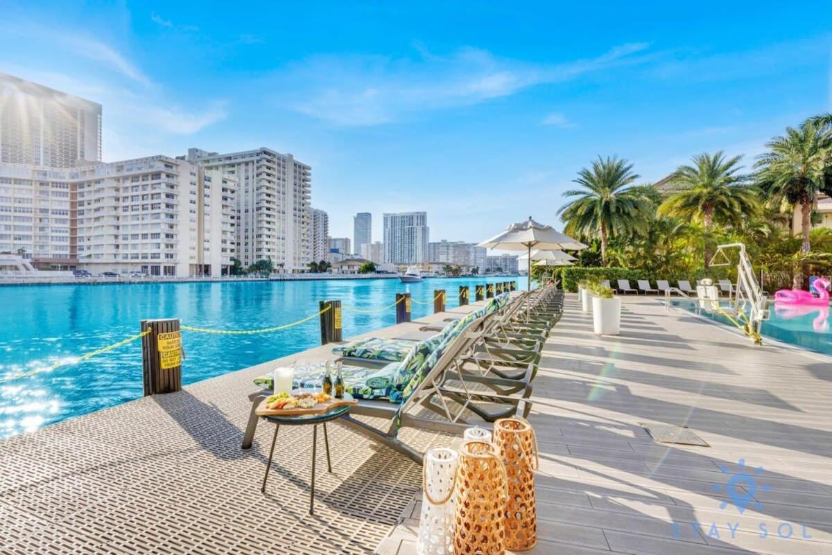 Infinite View With Balcony,Pool Plus Near Beach ฮาลลันเดลบีช ภายนอก รูปภาพ
